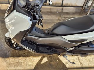 Yamaha NMAX 125cc Scooter