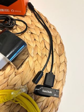 Amazon Fire TV Cube 4K HDR (altavoz con Alexa)