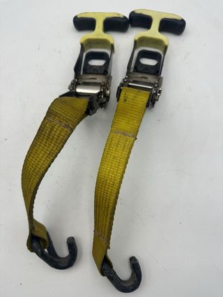 Cinghie di fissaggio con ganci