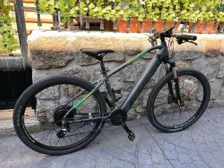 Bicicleta Eléctrica de Montaña