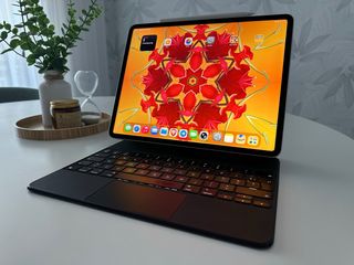 iPad Pro 12.9 M1 + Teclado + Lápiz