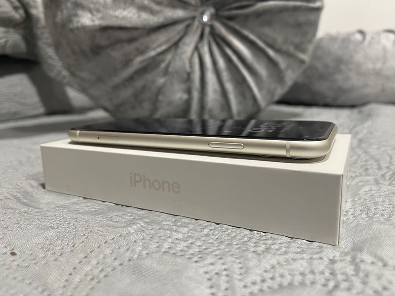 iPhone 11 Blanco 64GB 80%BAT afbeelding 4