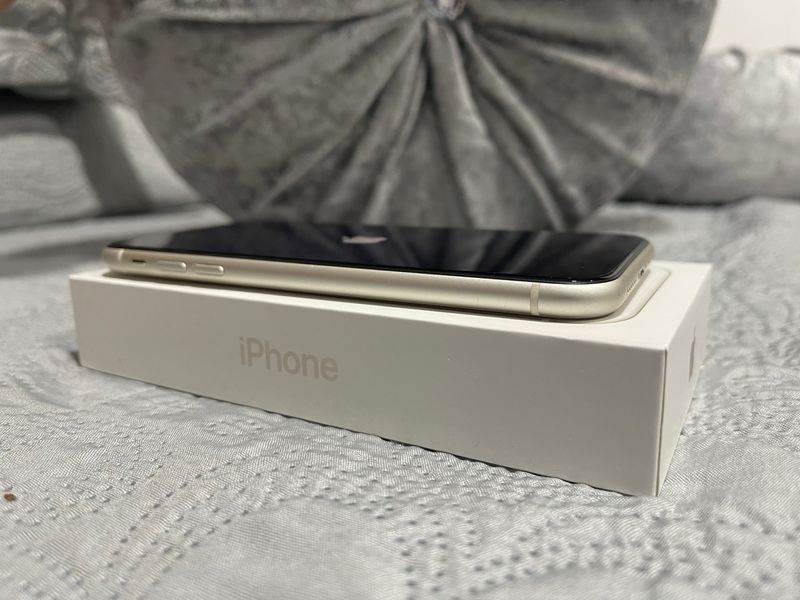 iPhone 11 Blanco 64GB 80%BAT afbeelding 3