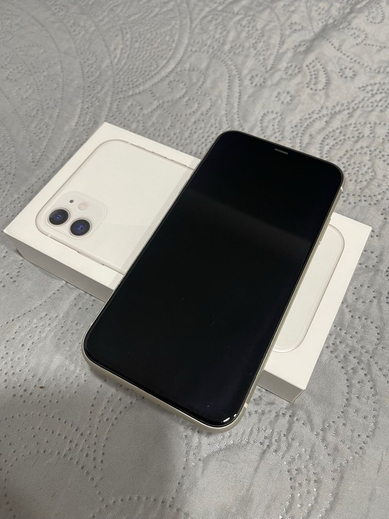 iPhone 11 Blanco 64GB 80%BAT afbeelding 2