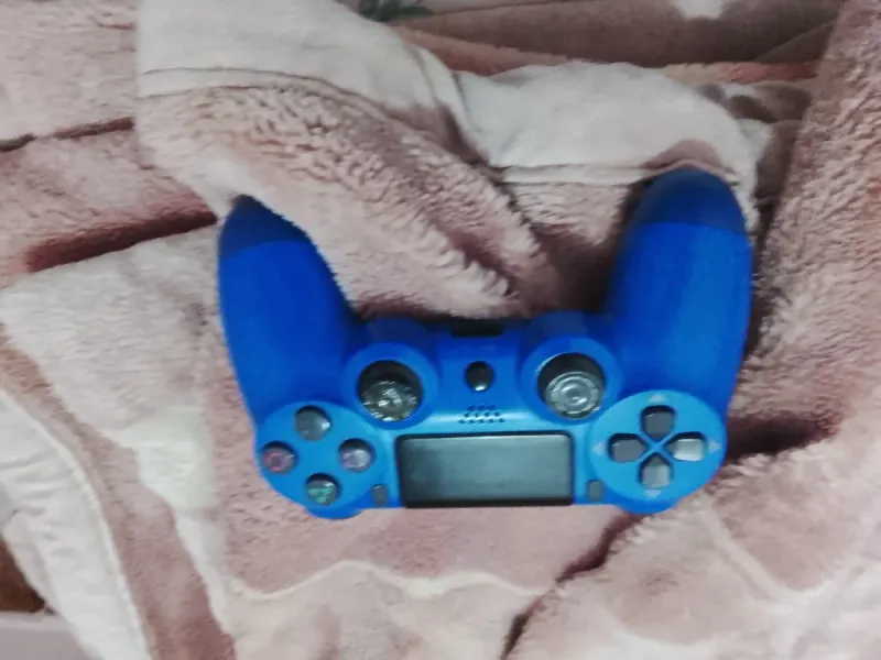 MandoPS4 azul para reparar el puerto de carga roto