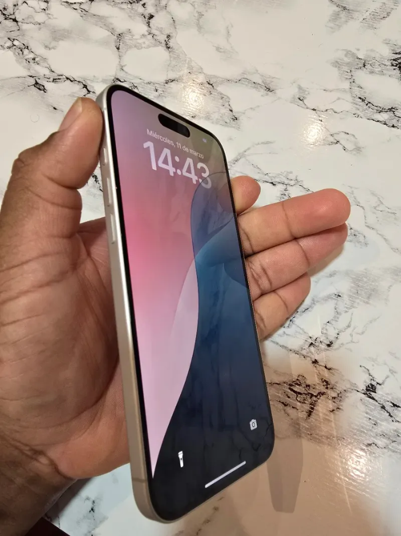 Hermoso iPhone 16 Plus 128GB eSIM  batería 100% afbeelding 3
