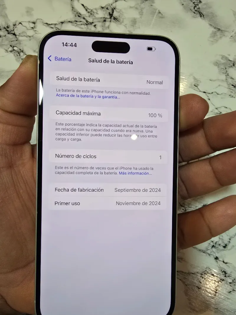 Hermoso iPhone 16 Plus 128GB eSIM  batería 100% afbeelding 4