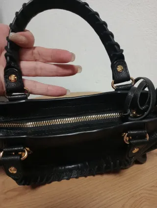 Bolso Balenciaga Negro Piel Dorado