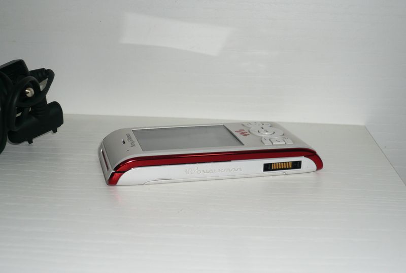 Sony Ericsson W595 Walkman Rojo/Plateado afbeelding 10