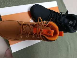 Botas Timberland Marrones y Negras