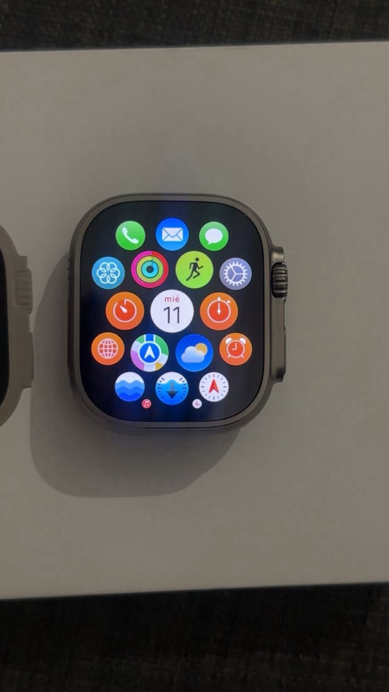 Apple Watch Ultra 2 49mm titanium GPS + CEL afbeelding 7
