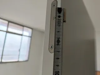 Puerta de madera blanca moderna