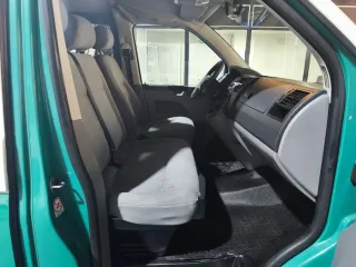 Volkswagen Caravelle 2009