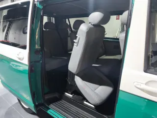 Volkswagen Caravelle 2009