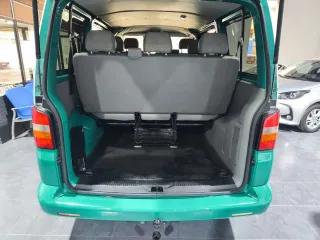 Volkswagen Caravelle 2009
