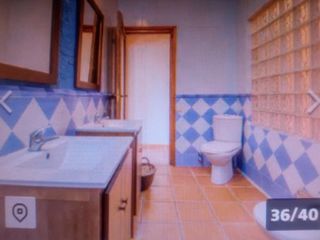 CHALET DE 371 Mo PISCINA,6 HAB 3 BAÑ (VACARISSAS)