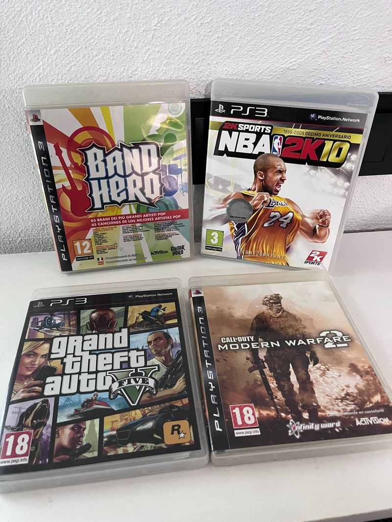 Pack 4 Juegos PS3: GTA V, NBA 2K10, Band Hero, CoD