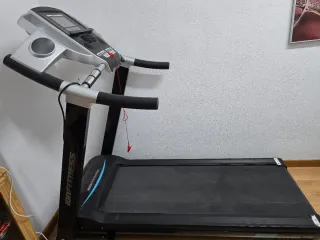 Cinta de Correr ION FITNESS Corsa T4