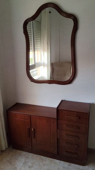 Diferentes modelos de espejo, cada uno 10€