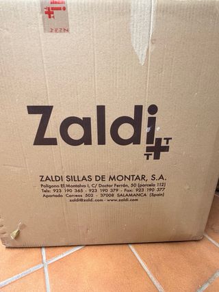 Silla de montar Zaldi con zalea y estribo regalo