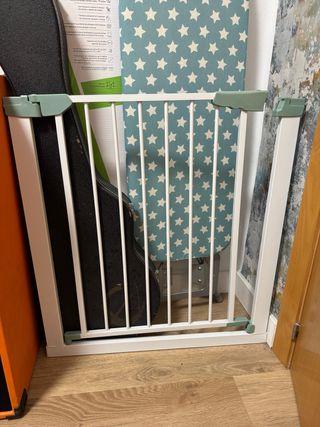 Puerta de seguridad para bebés/mascotas