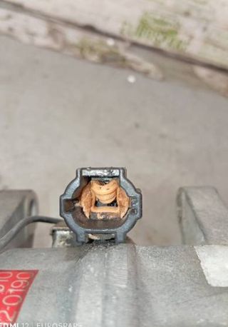 Compresor aire 92600 vb000 nissan patrol 3.0 44895