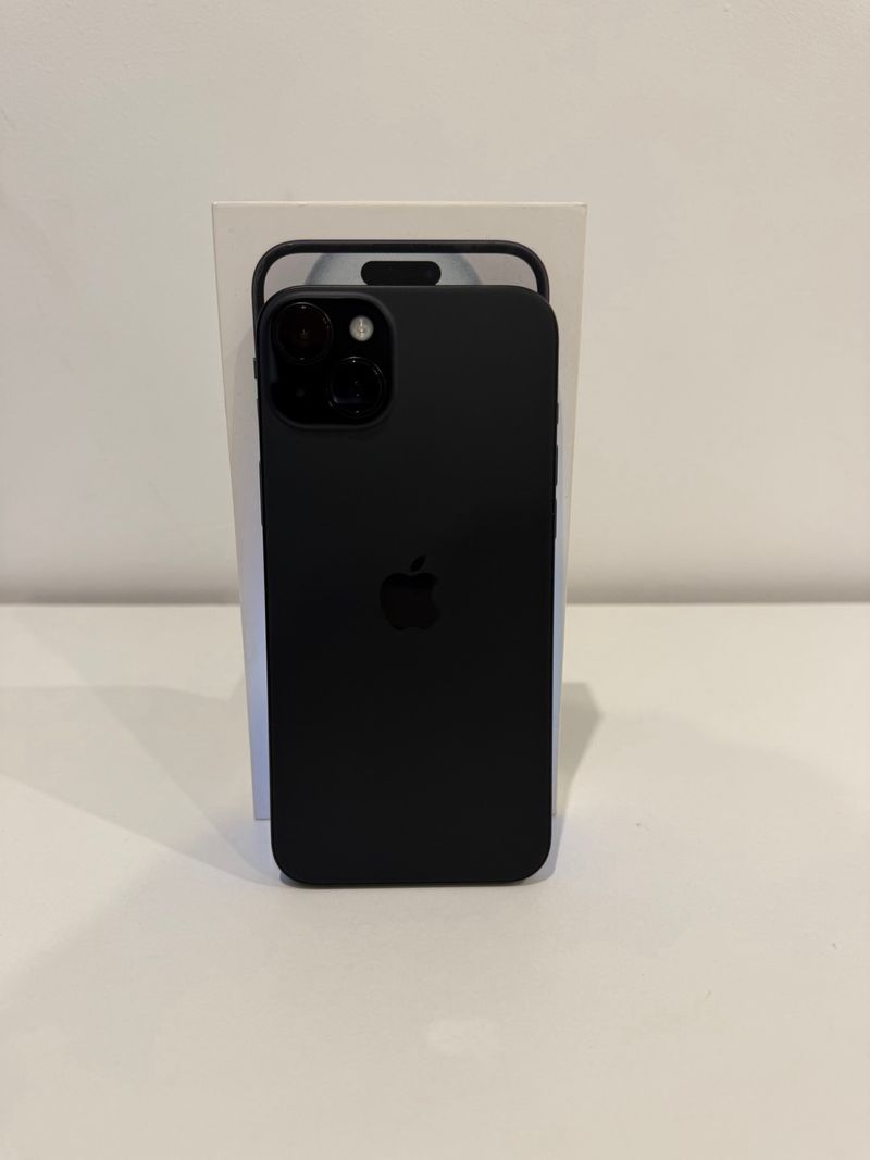 iPhone 15 Plus
