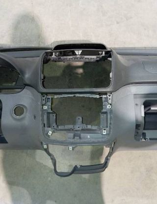 Salpicadero 63968030879b51 mercedes vito 2.2 45906