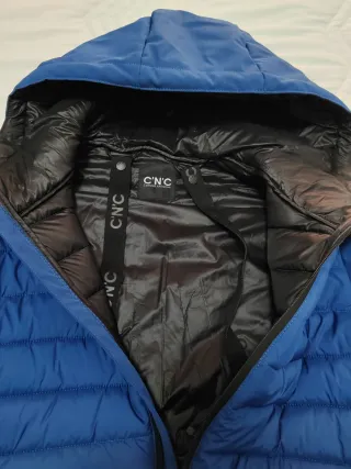 Piumino unisex CNC blu e nero