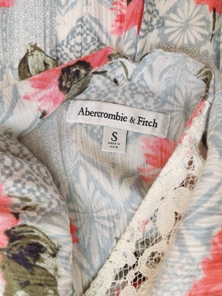 ABERCROMBIE & FITCH - Body Floral Encaje