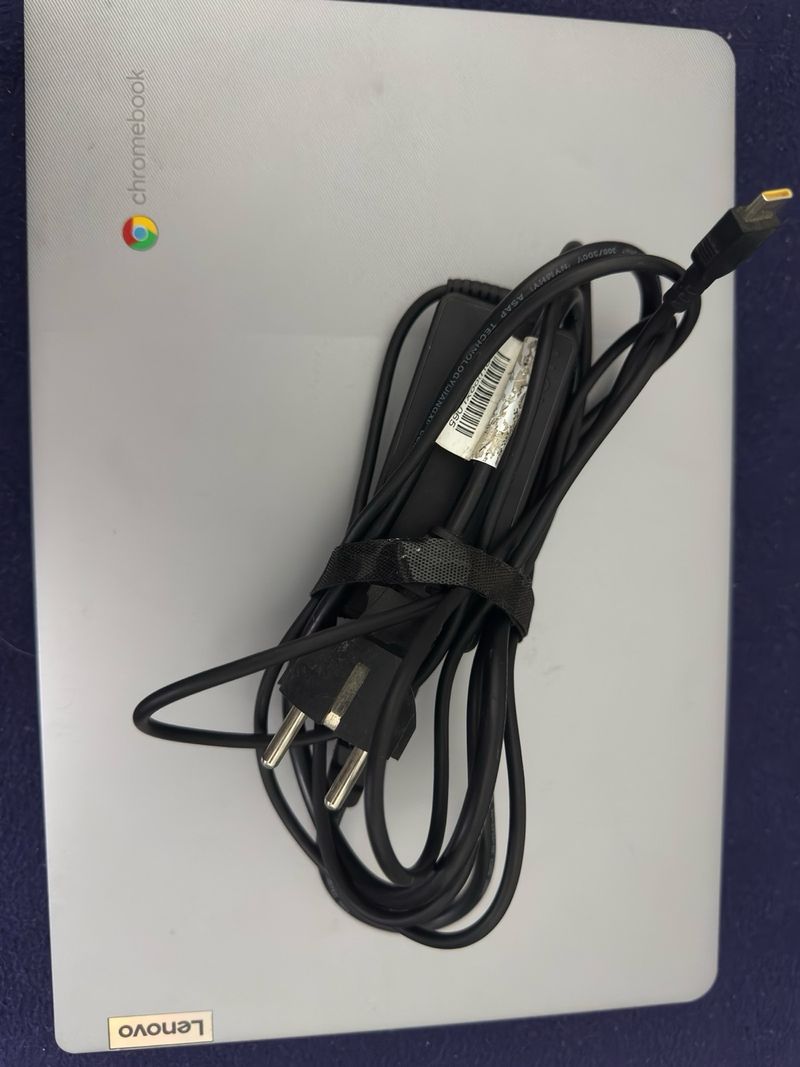Lenovo IdeaPad Slim 3 Chromebook Cinza/Prata afbeelding 2