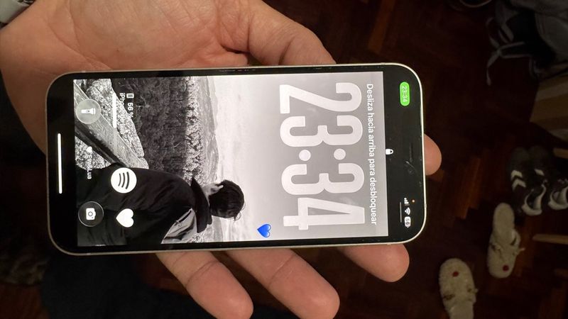 iPhone 12 Negro