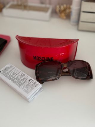 Gafas de sol Moschino Tortoise