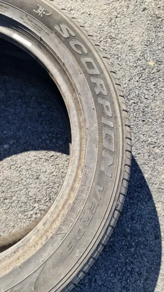 Neumáticos 235/55/18