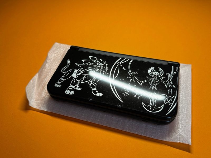 New Nintendo 3DS XL Edición Pokémon Sol y Luna afbeelding 8