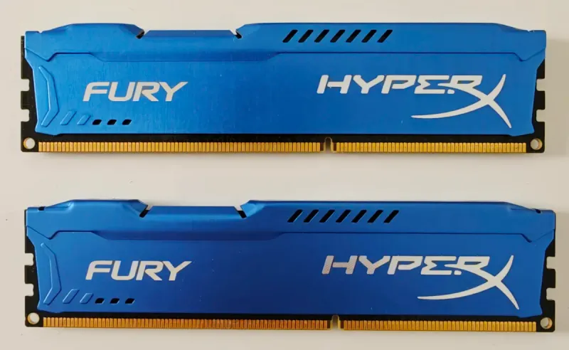 Memorias DDR3-1600 Kingston HyperX 8 GB ( 2x4GB)
