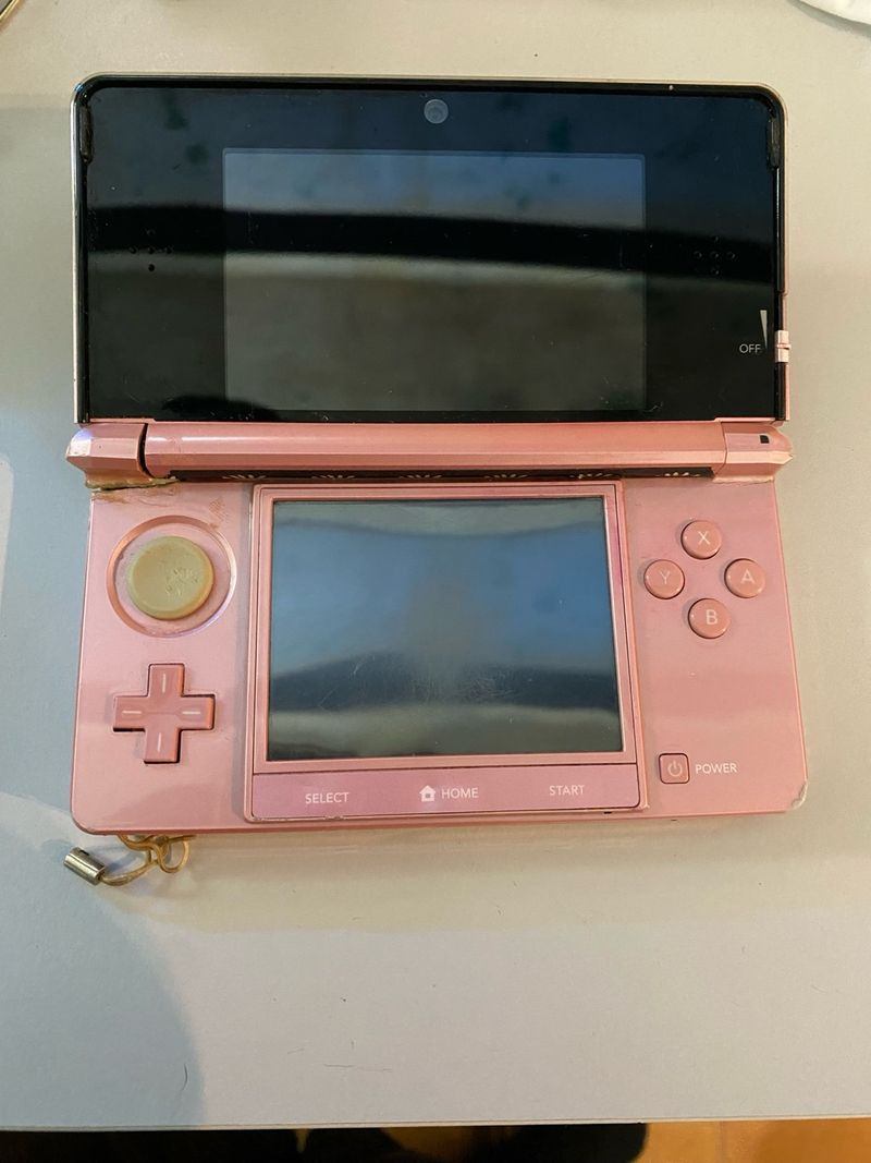 Nintendo 3DS Rosa - Para Reparar