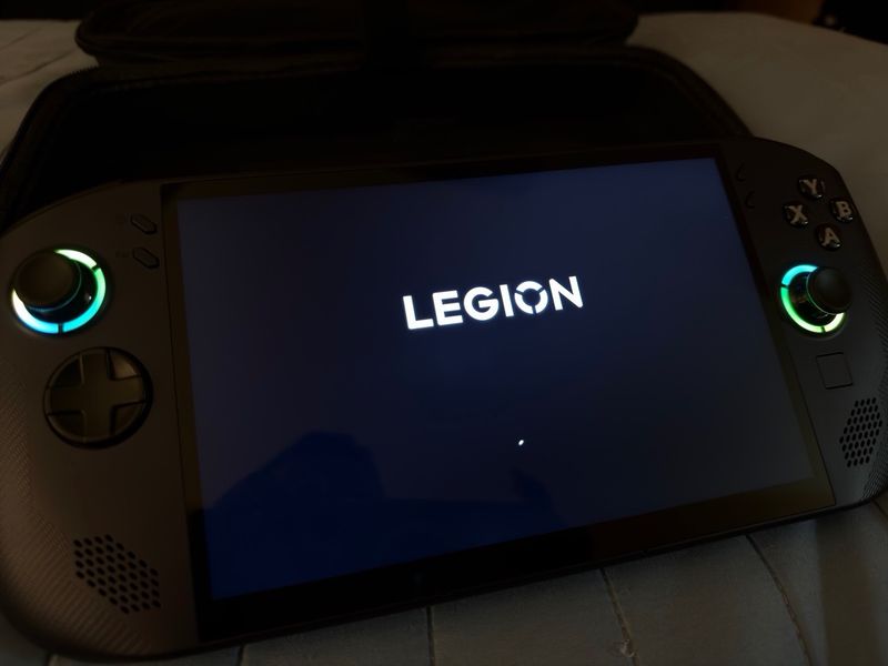 Lenovo Legion Go S SteamOS + Win11 + Factura afbeelding 3