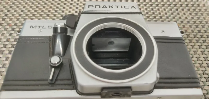Praktica MTL5 - Para reparación o piezas afbeelding 6