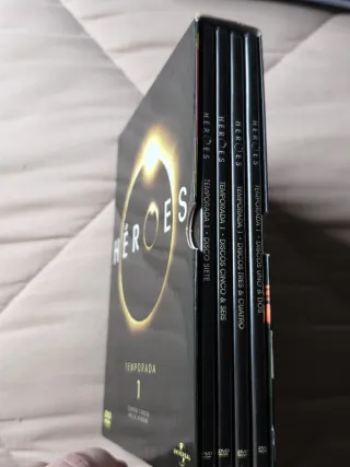 Pack series. 1ª Temporada Dark Angel + Héroes DVD