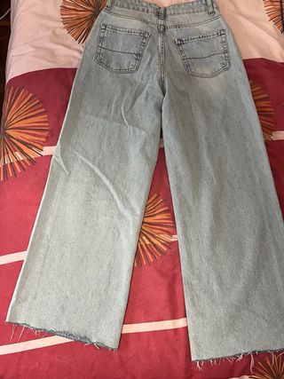 Pantalones vaqueros anchos