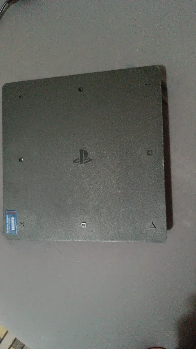 PS4 Slim 1TB Negra afbeelding 2