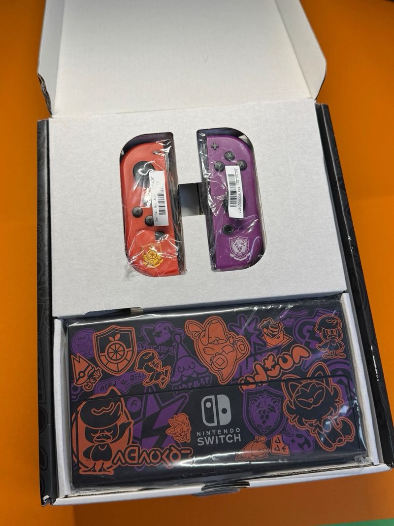 Nintendo Switch OLED Edición Pokémon Scarlet & Vio afbeelding 2
