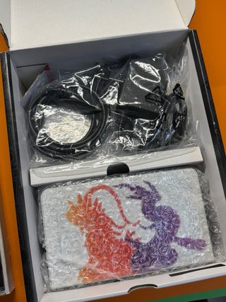 Nintendo Switch OLED Edición Pokémon Scarlet & Vio