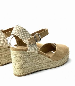 Sandalia cuña beige/marrón talla 36