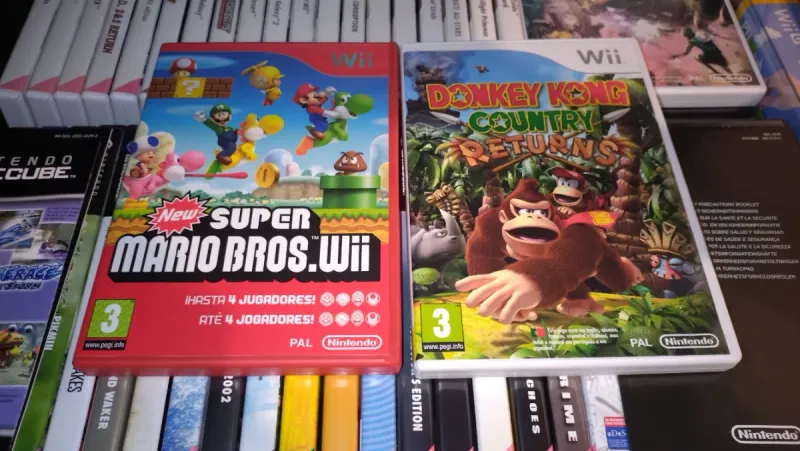 Nuevos, lote Wii PAL España NSMBWii + DKC Returns