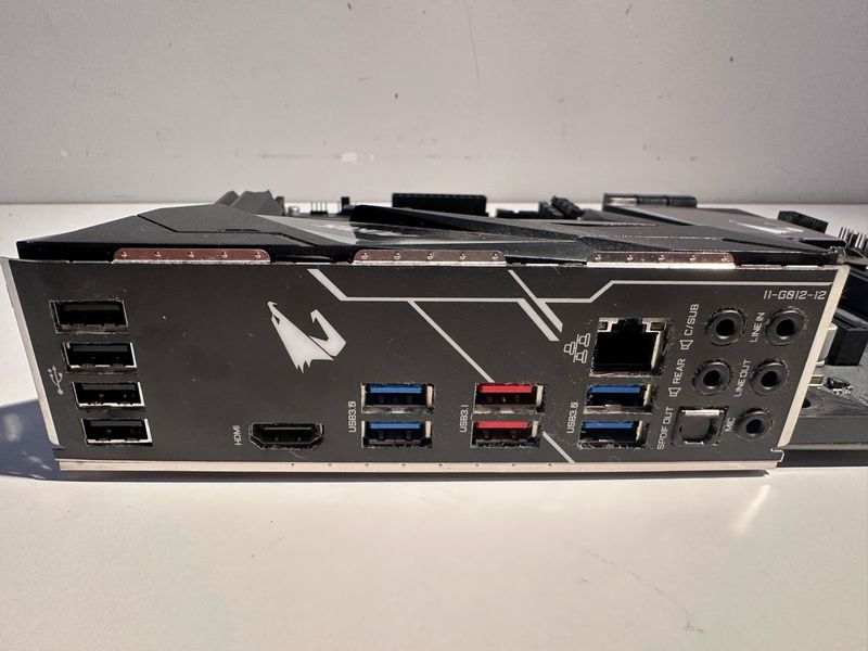 Placa Base Gigabyte Z390 Aorus Elite afbeelding 2