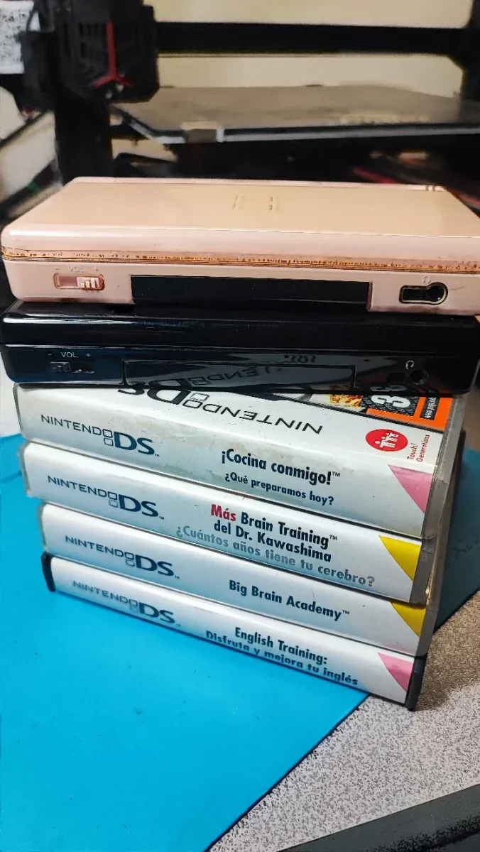 2 Nintendo DS para piezas + Juegos