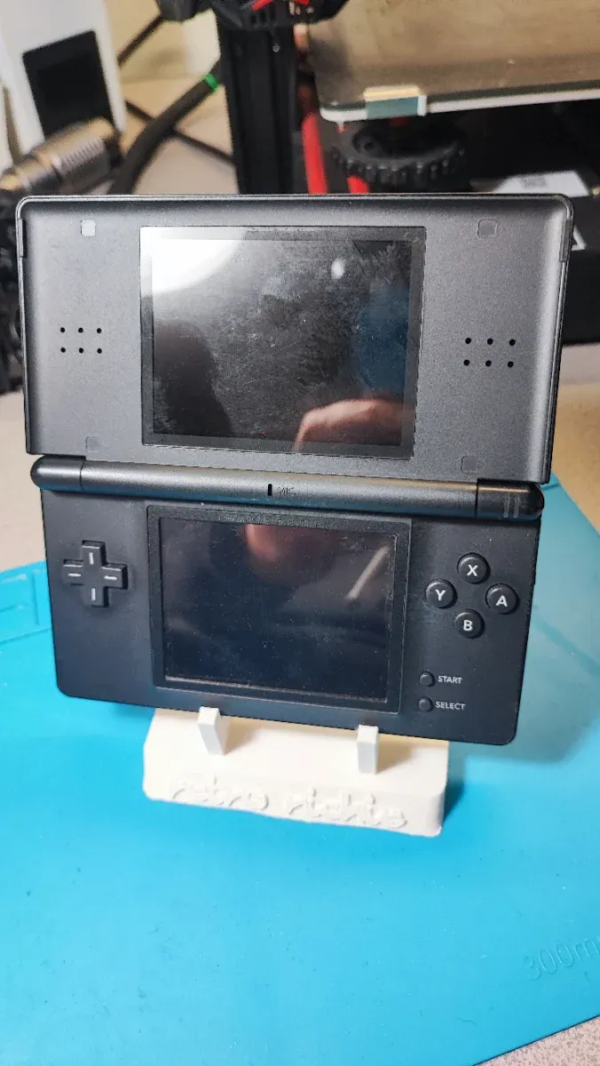 2 Nintendo DS para piezas + Juegos afbeelding 3