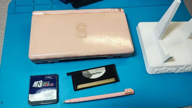 2 Nintendo DS para piezas + Juegos afbeelding 9